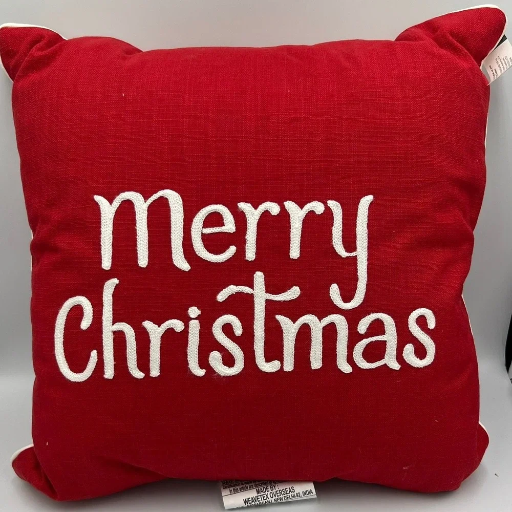 Threshold Merry Christmas Toss Pillow Unisex 18x18 Red Brand New Embroidered